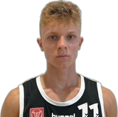 Dominik Basa